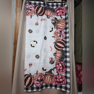 Halloween Pumpkin Table Runner